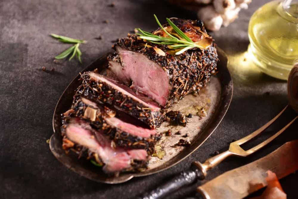 Czy mięso z dzika jest zdrowe? Odkryj jego właściwości odżywcze