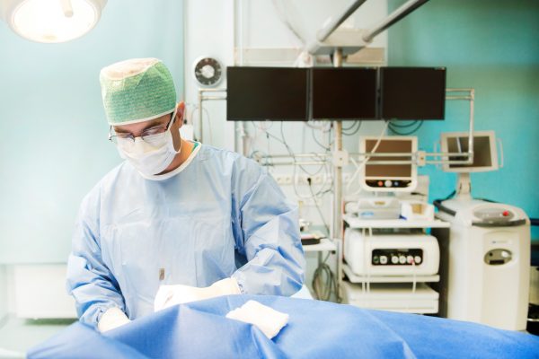 Implantacja wszczepialnego kardiowertera - defibrylatora Szpital im. WAM